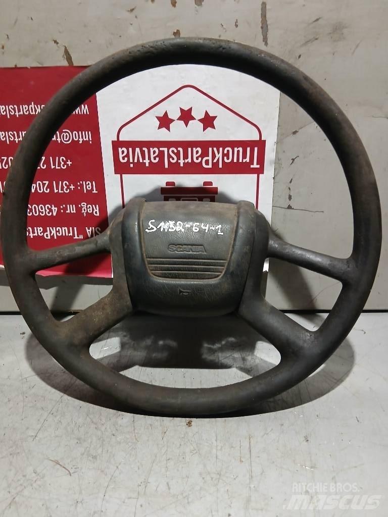 Scania R 440   1327026 Cabines