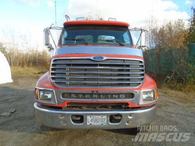 Sterling L 9513 Tracteur routier