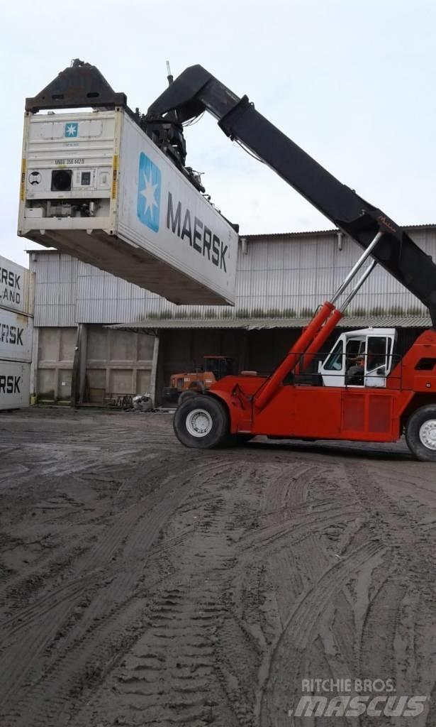  4500 S6 Chariot à mât rétractable