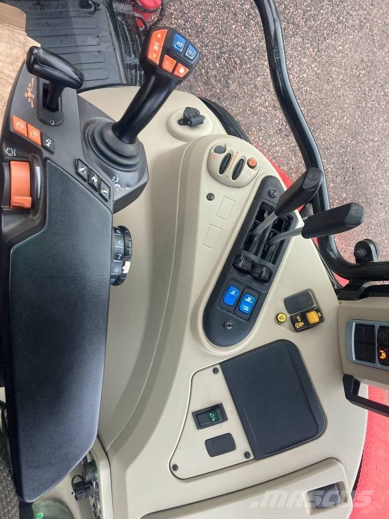 Massey Ferguson 5713 Tracteur