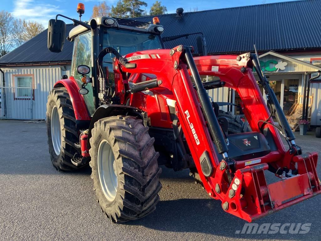 Massey Ferguson 5713 Tracteur