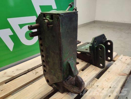 John Deere 3220 hook Cabines et Intérieur
