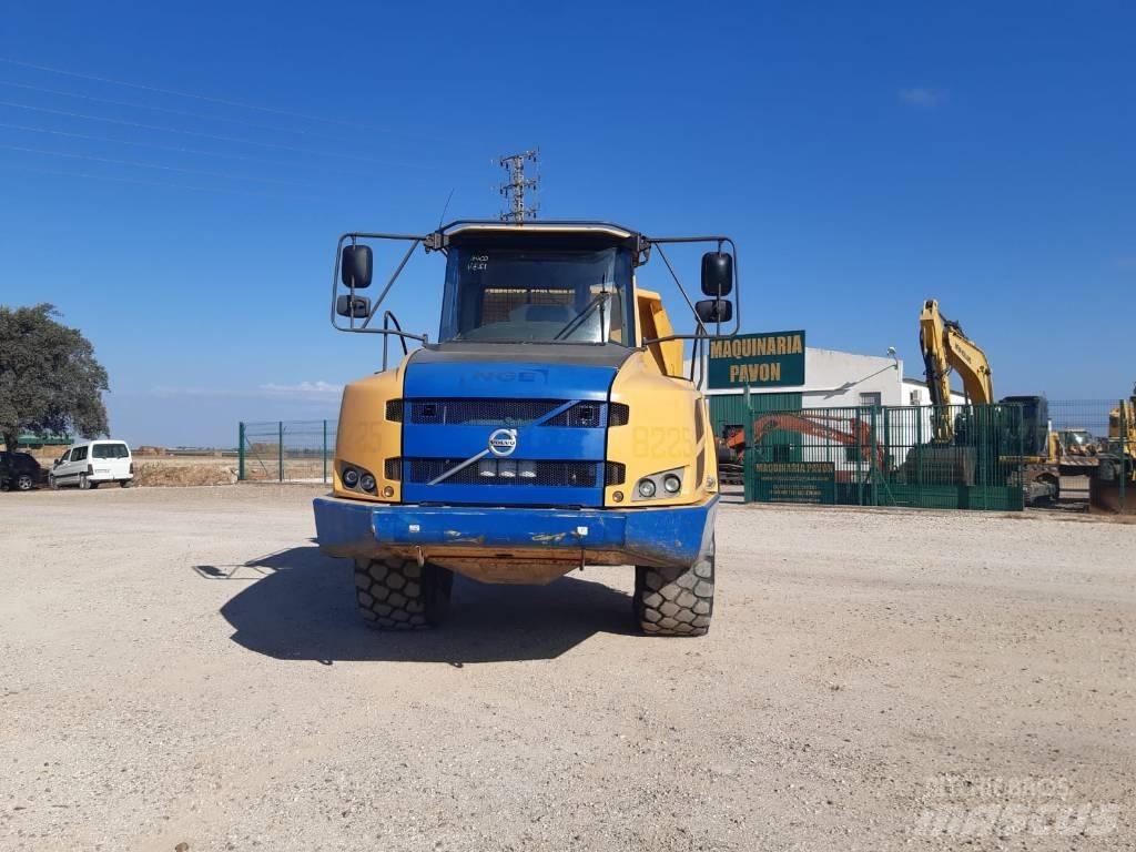 Volvo A 25 F Tombereau articulé