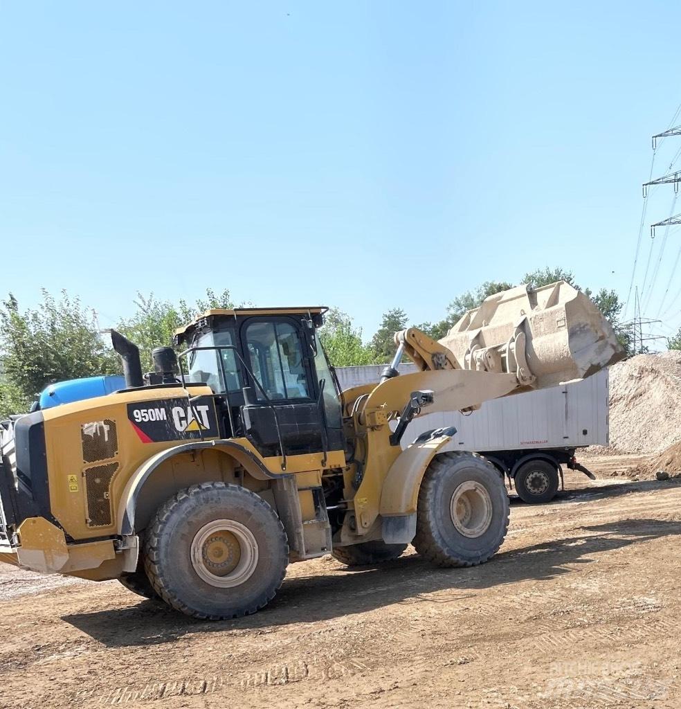 CAT 950 M Chargeuse sur pneus
