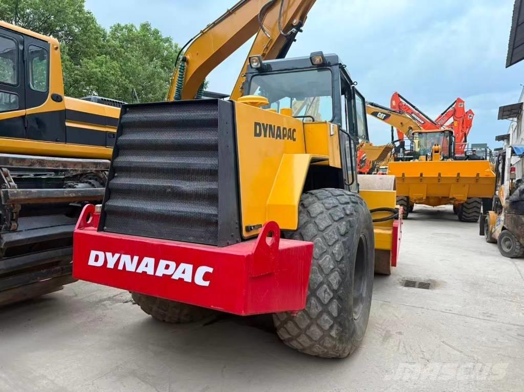 Dynapac CA 30 D Rouleaux monocylindre