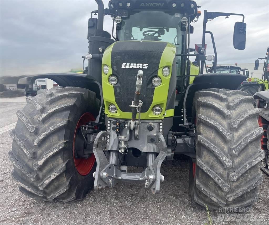 CLAAS AXION 960 TT Tracteur