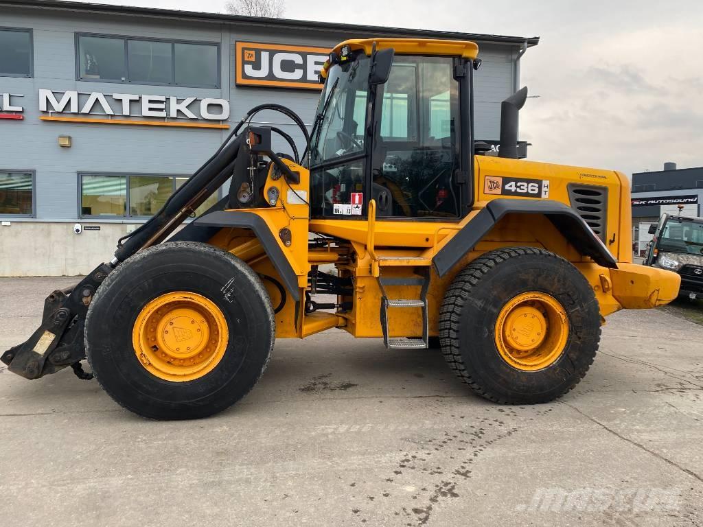 JCB 436 HT Chargeuse sur pneus