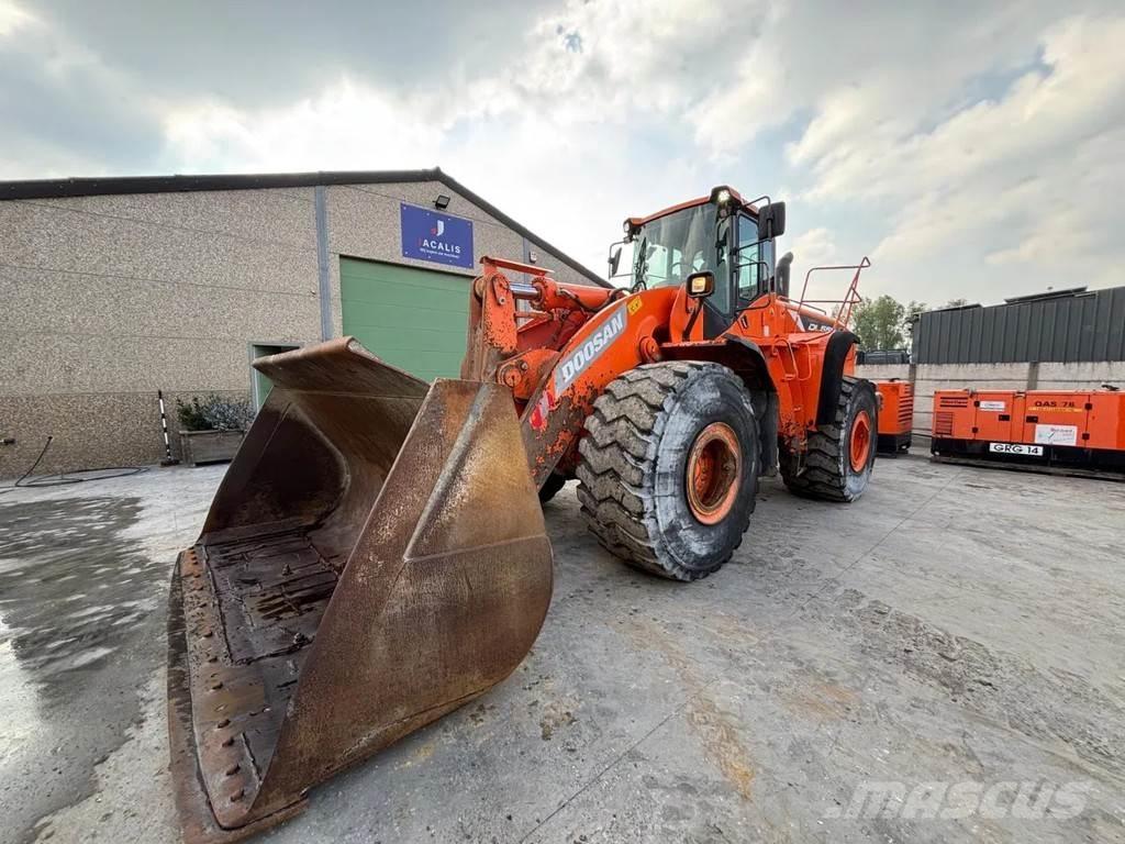 Doosan DL550 Chargeuse sur pneus