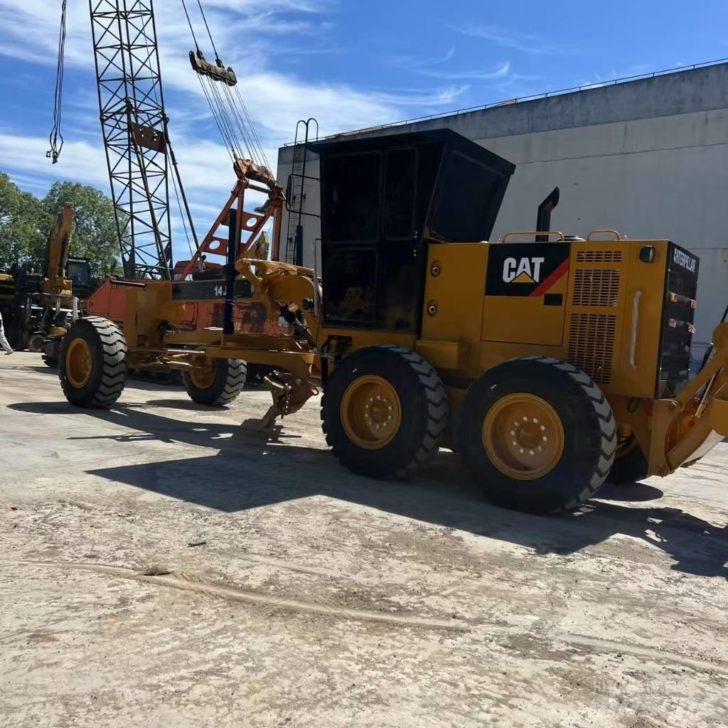 CAT 140 K Niveleuse
