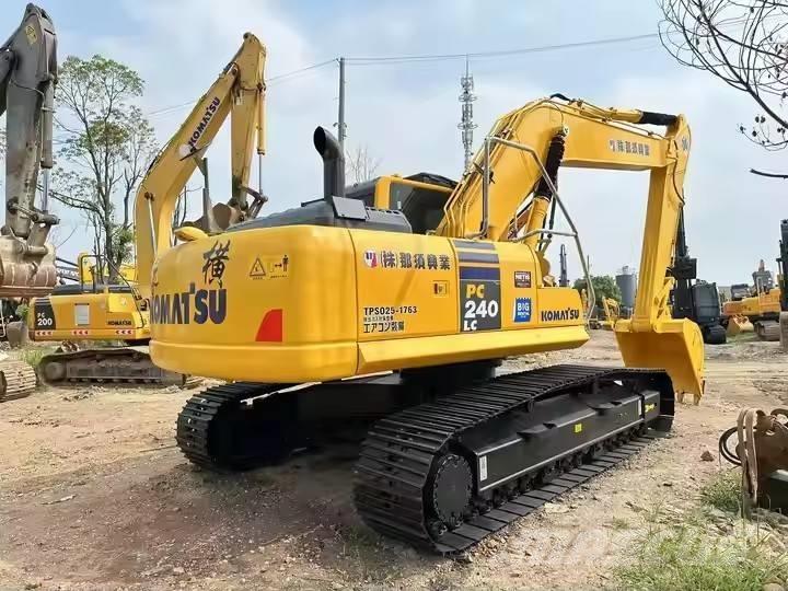 Komatsu PC 240 Pelle sur chenilles