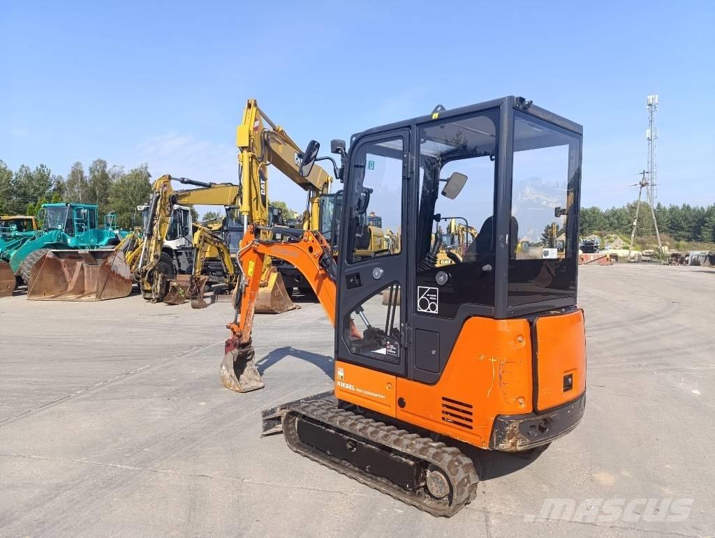 Hitachi ZX 19-5 Mini pelle < 7t