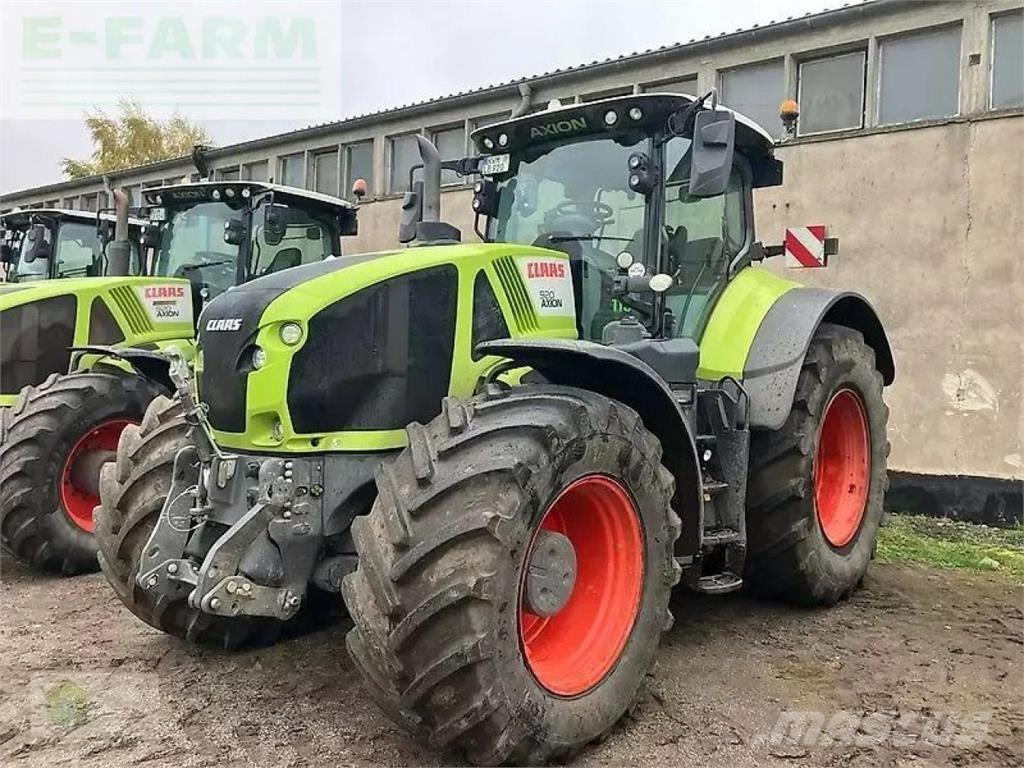 CLAAS axion 920 Tracteur