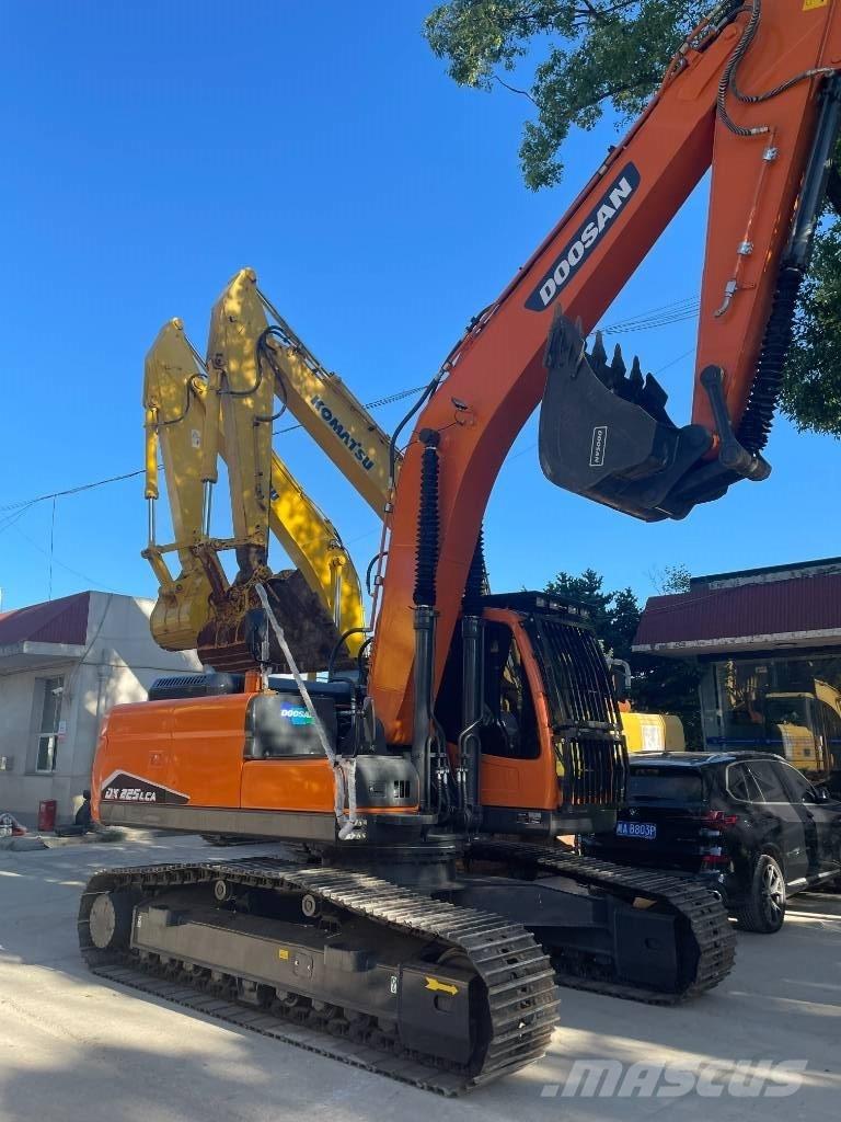 Doosan DX 225 LC Mini pelle 7t-12t