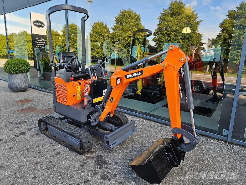 Doosan DX 10 Z Mini pelle < 7t