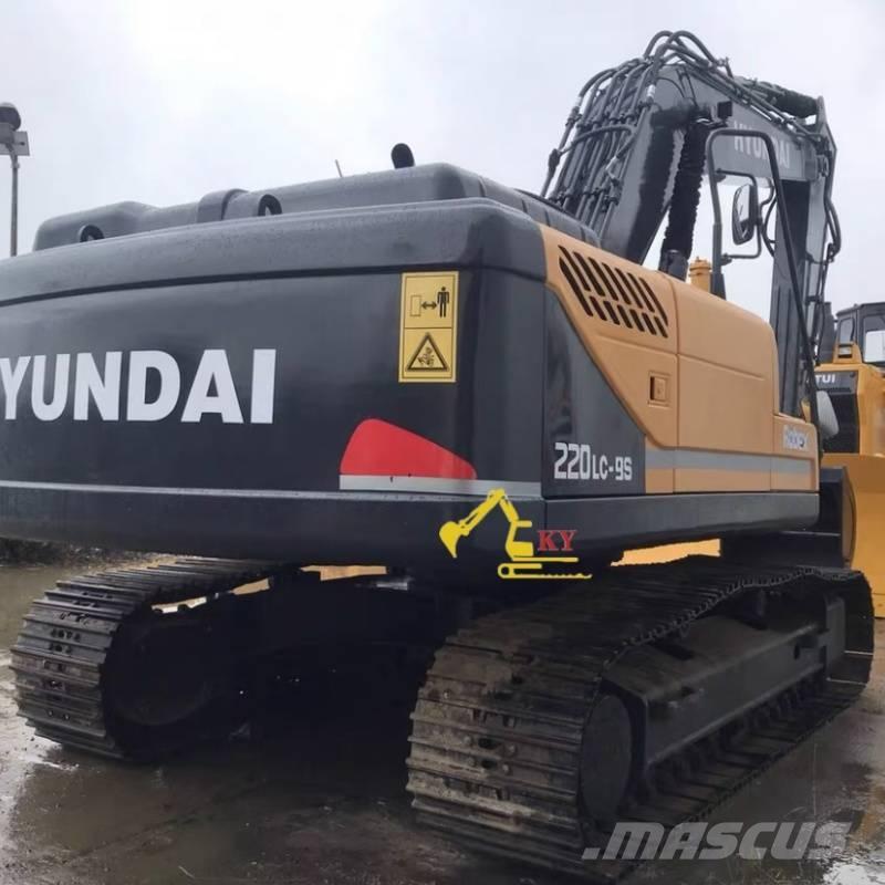 Hyundai 220-9S Pelle sur chenilles