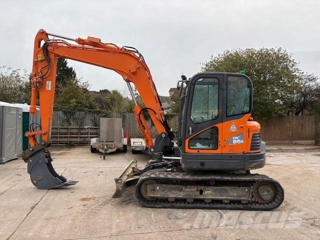 Doosan DX 85 R-3 Mini pelle 7t-12t