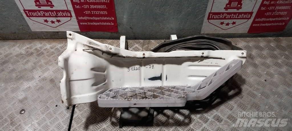 Scania G 400   1426107 Cabines