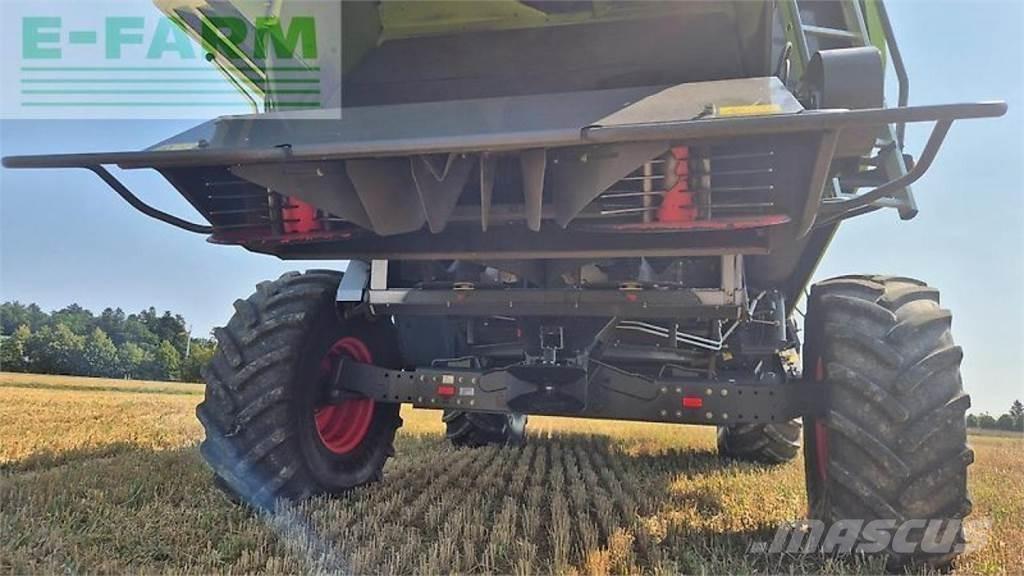 CLAAS tucano 570 Moissonneuse batteuse