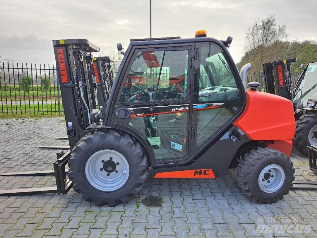 Manitou MC 25-4 Chariots diesel