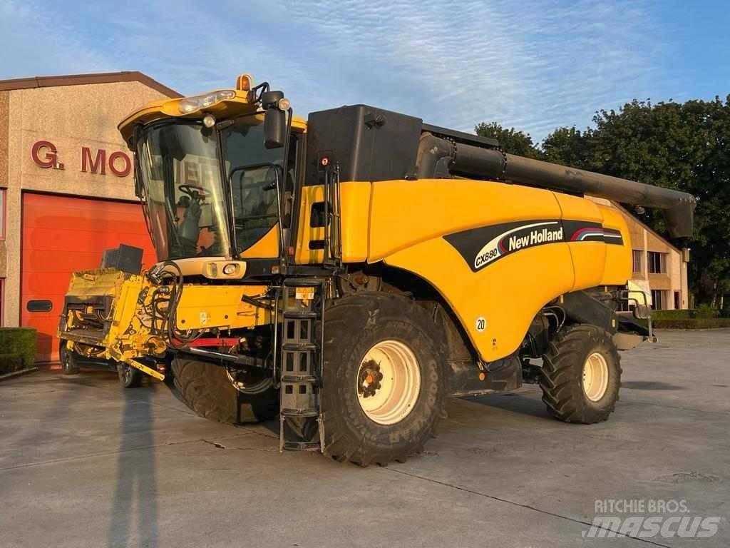 New Holland CX 880 Moissonneuse batteuse