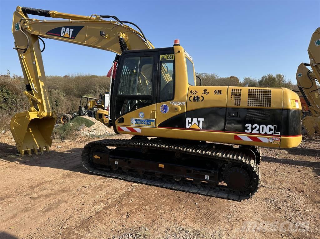 CAT 320 C L Pelle sur chenilles