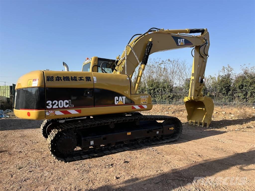 CAT 320 C L Pelle sur chenilles