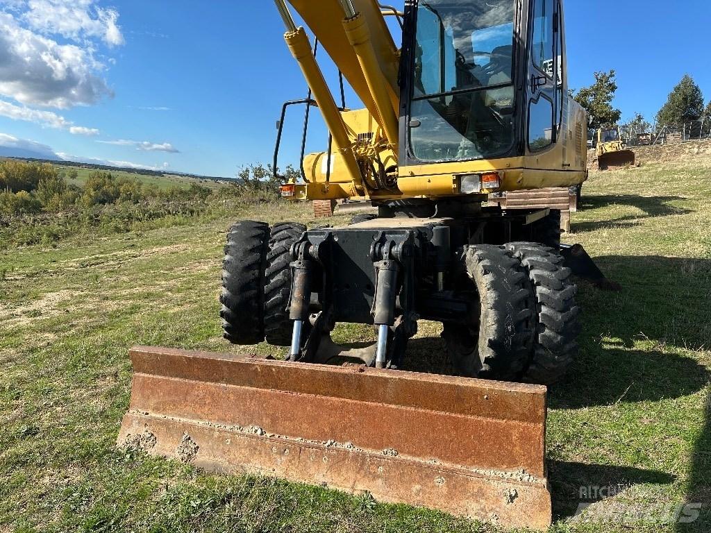 Komatsu PW 170-6 Pelle sur pneus