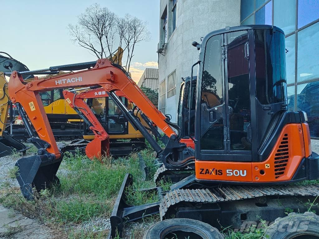 Hitachi ZX 50 U Mini pelle < 7t