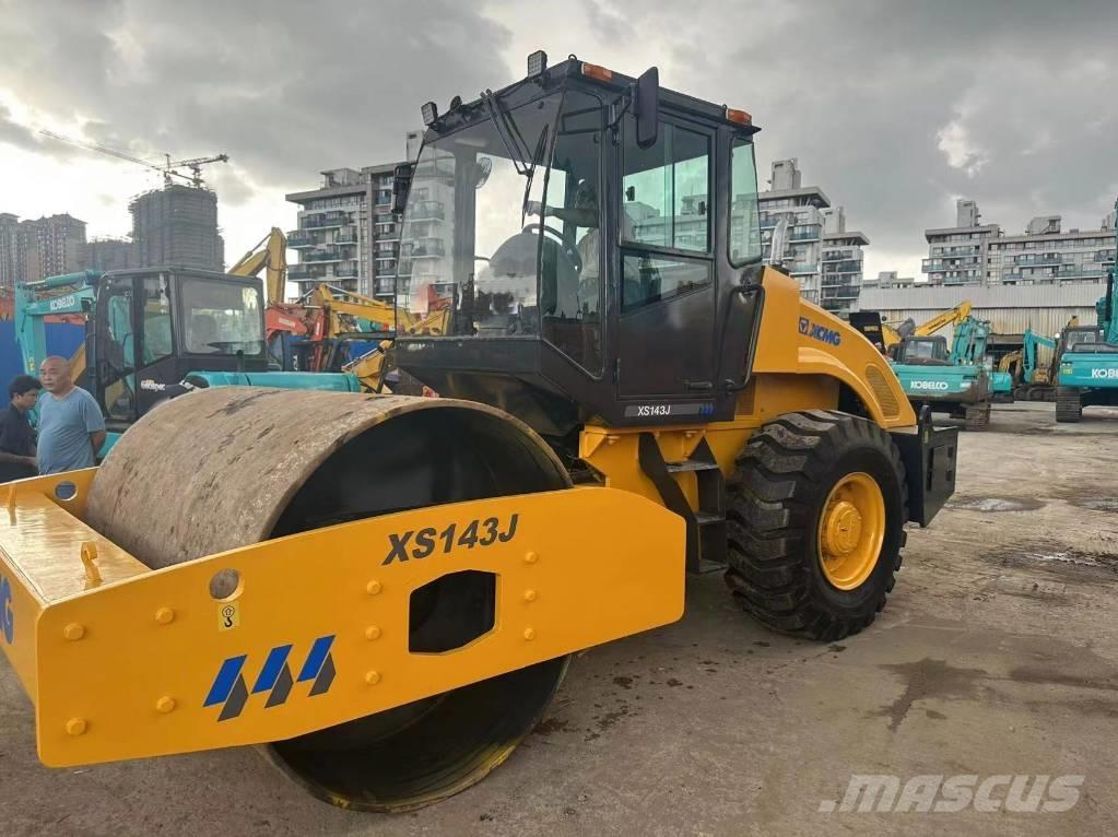 XCMG XS 143 J Rouleaux monocylindre