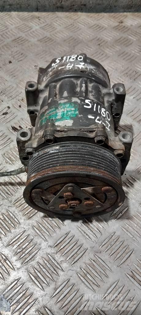 Scania P 360.    1888032 Moteur