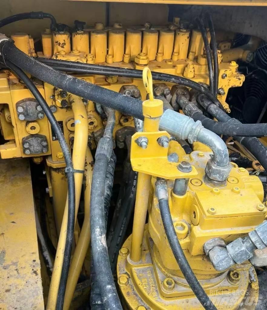 CAT 330GC Pelle sur chenilles