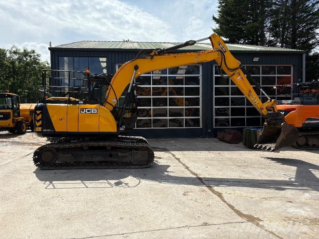 JCB JS 131 Pelle sur chenilles