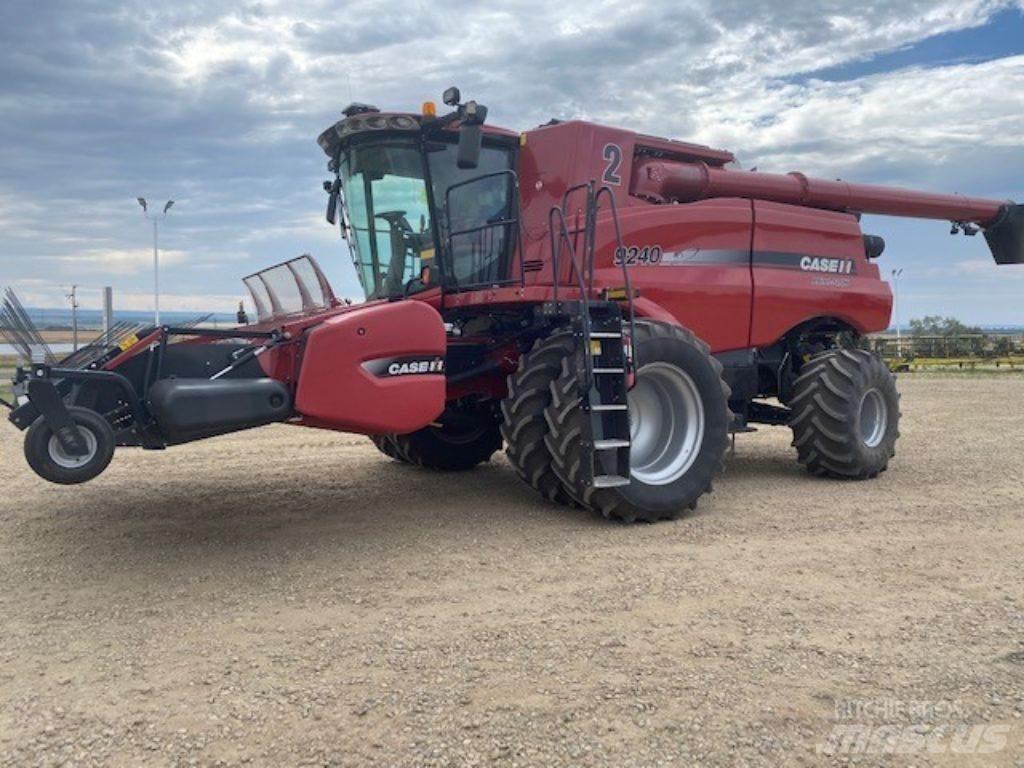 Case IH 9240 Moissonneuse batteuse