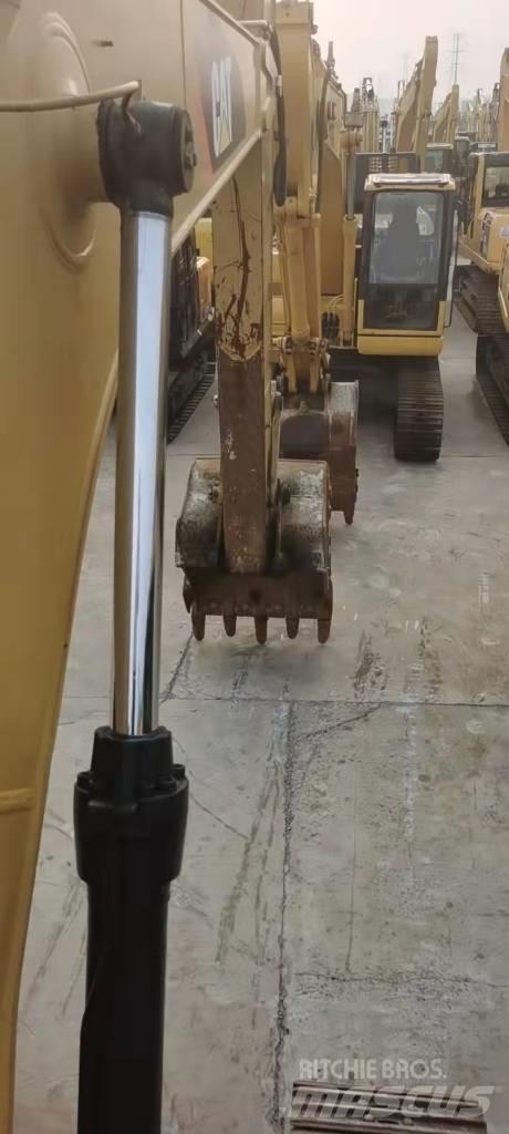 CAT 315 D Pelle sur chenilles