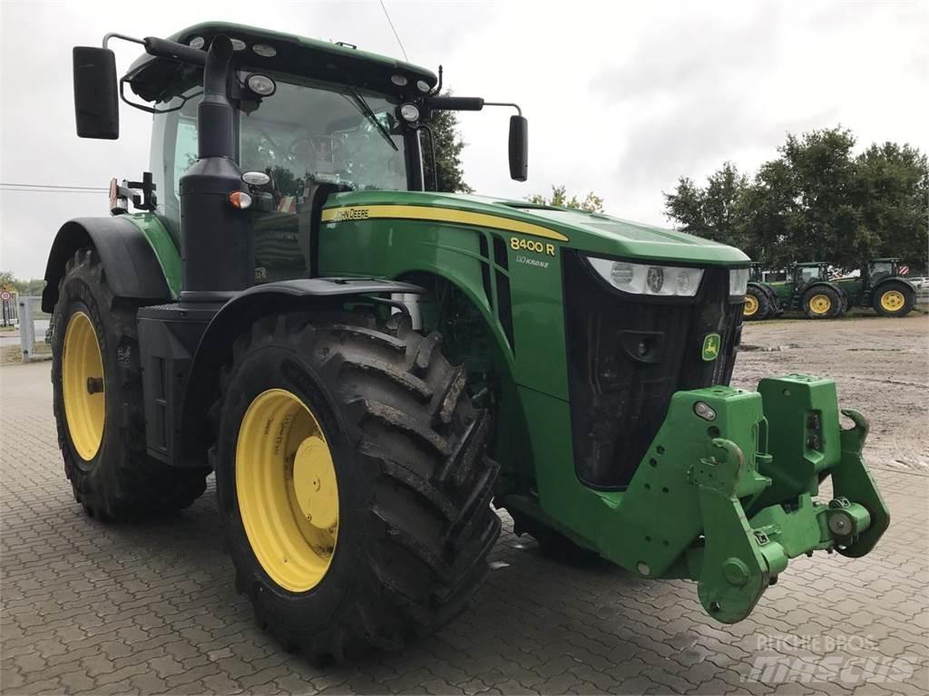 John Deere 8400R Tracteur