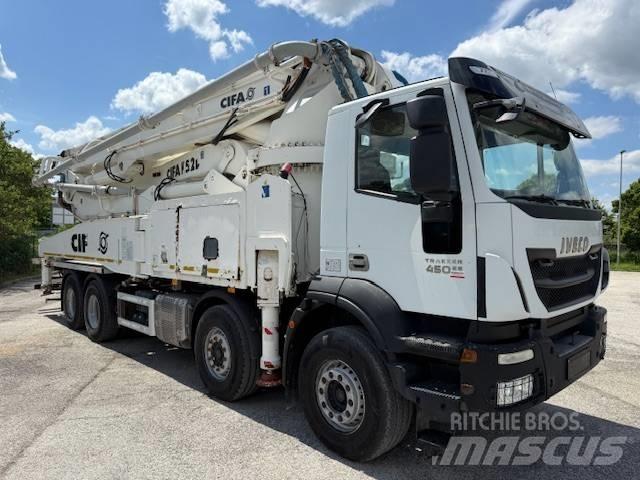 Iveco Trakker 450 Autre camion