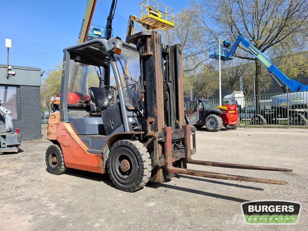 Toyota 02-8FGF20 Chariots GPL