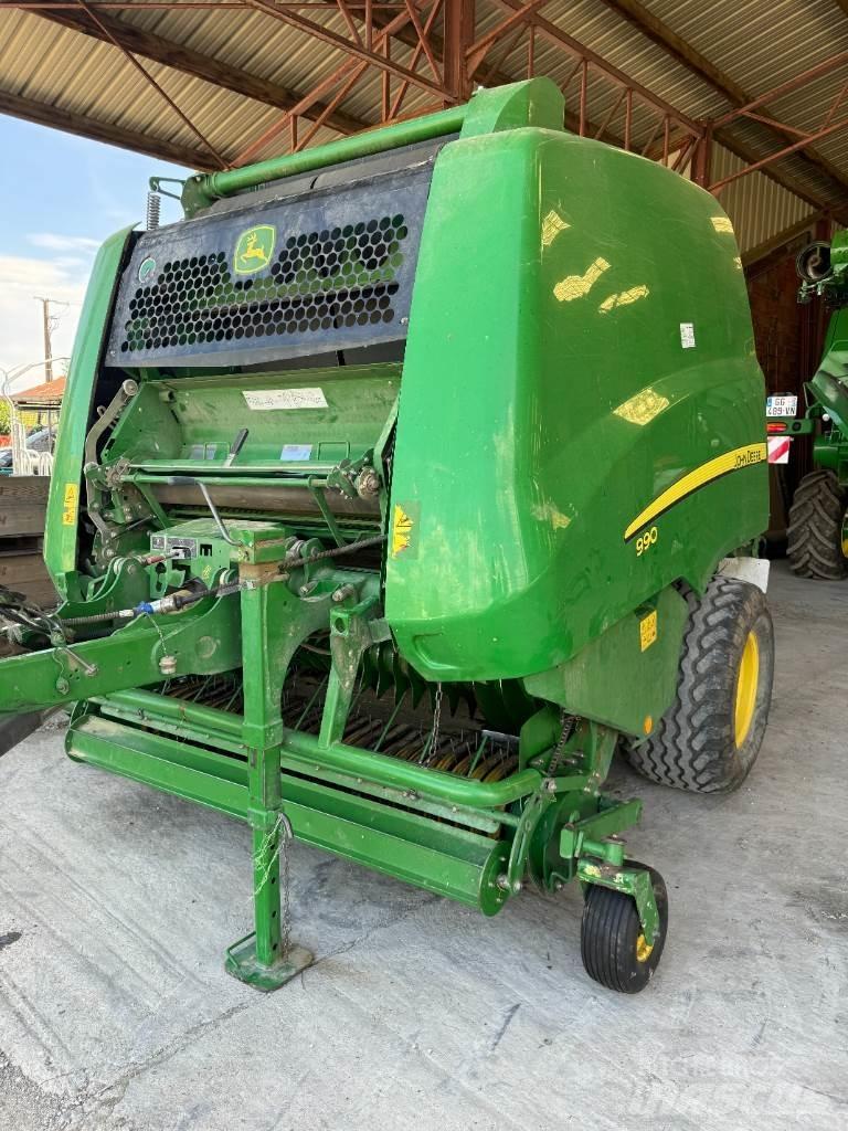 John Deere 990 Presse à balle ronde