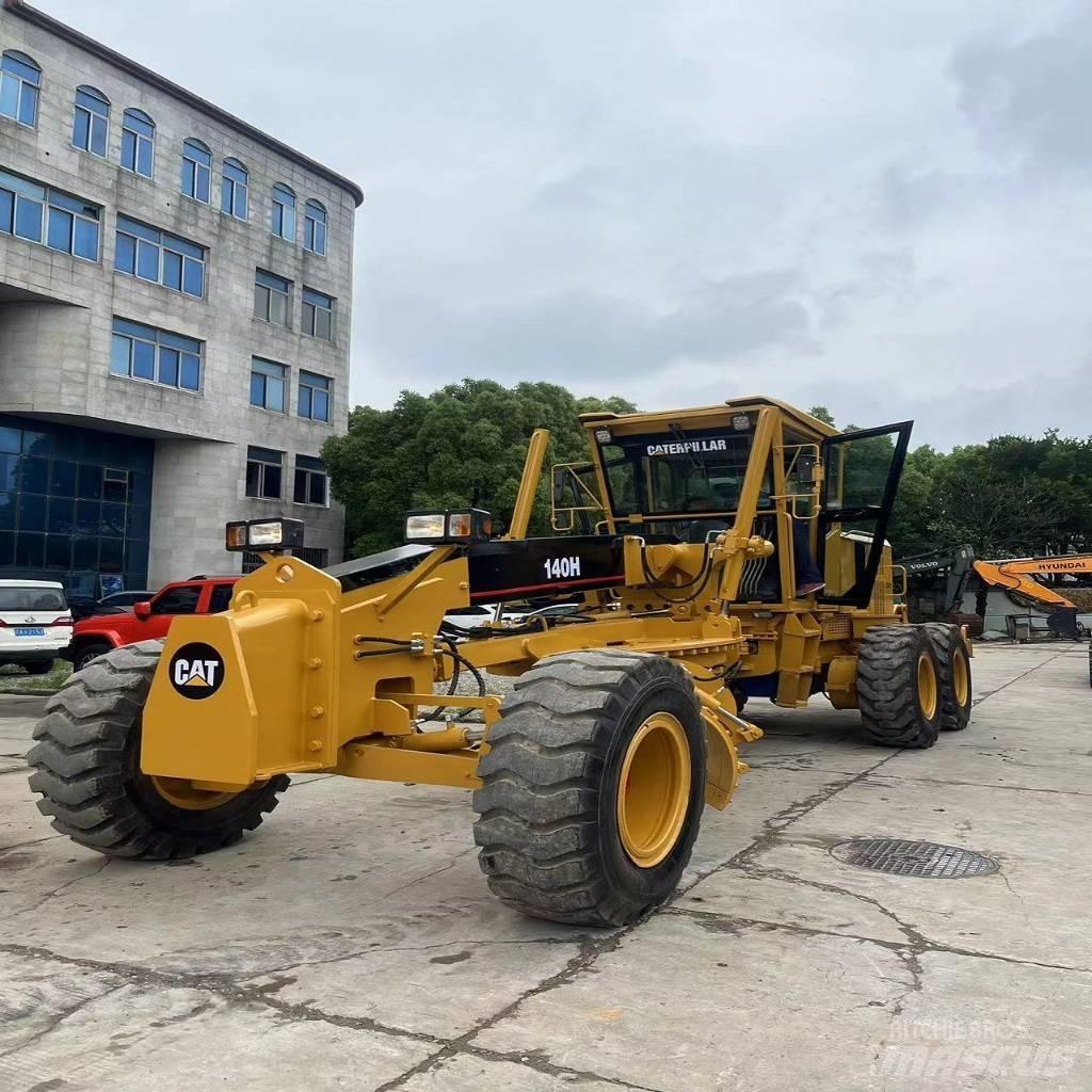 CAT 140 H Niveleuse