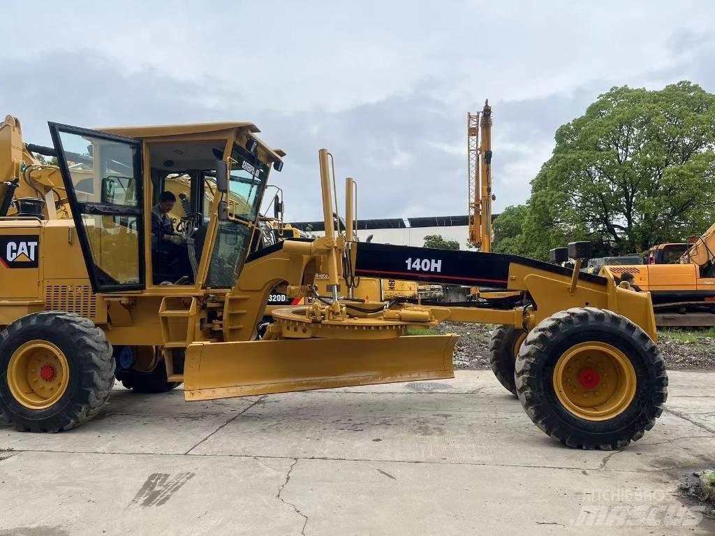 CAT 140 H Niveleuse