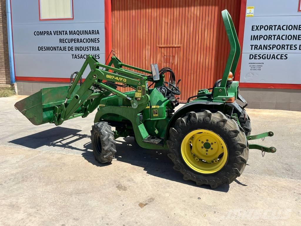 John Deere 946 Tracteur