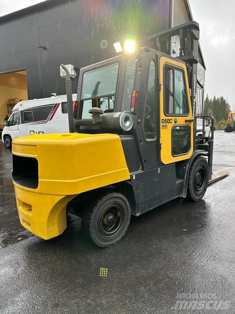 Doosan Daewoo D50-C2 Chariots diesel