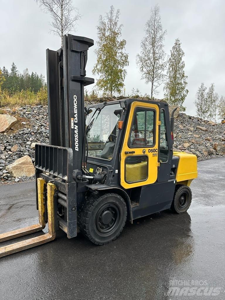 Doosan Daewoo D50-C2 Chariots diesel