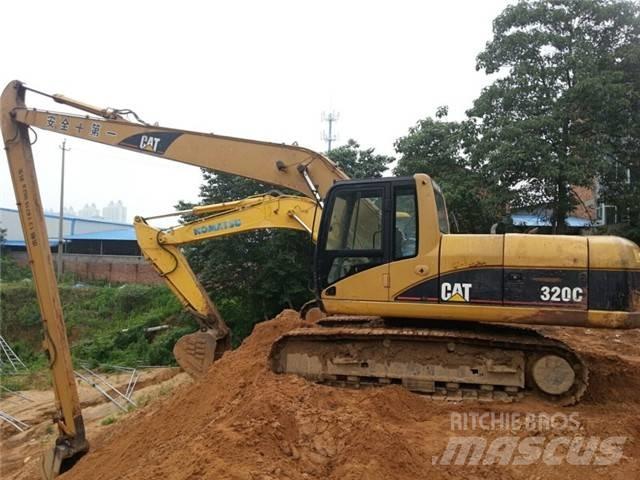 CAT 320 C Pelle longue portée