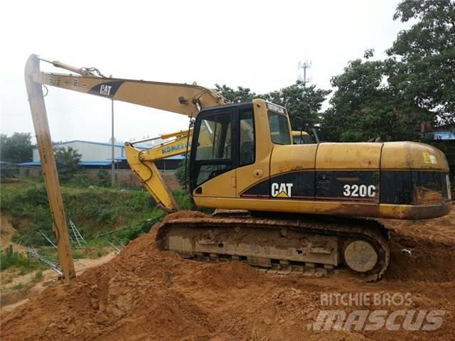 CAT 320 C Pelle longue portée