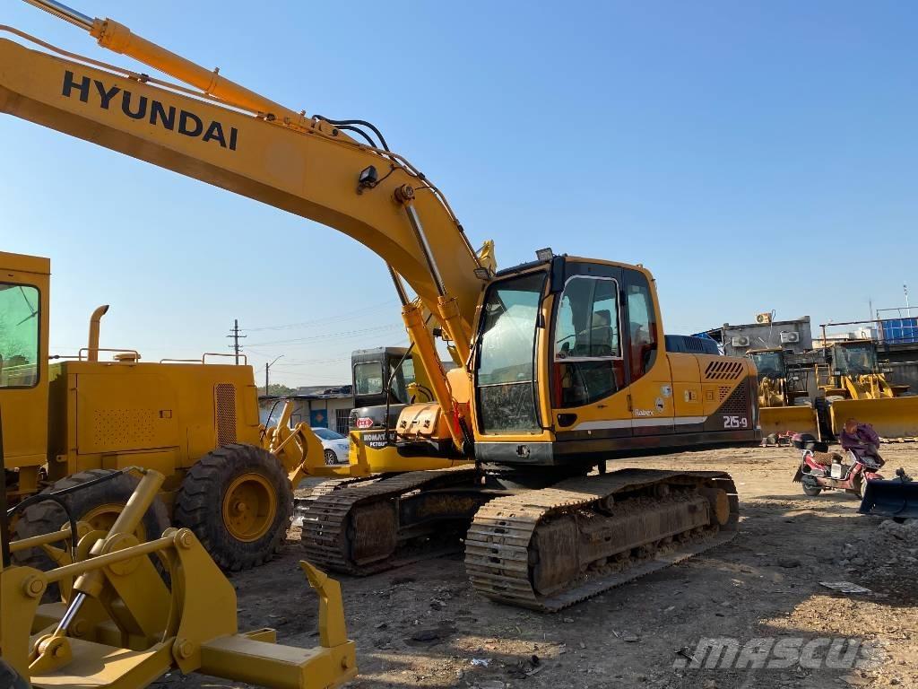 Hyundai R 215-9 Pelle sur chenilles