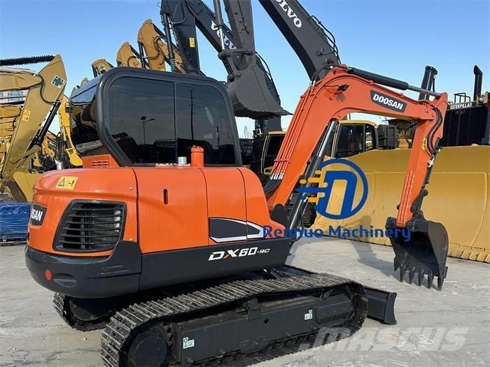 Doosan DX 60 Mini pelle < 7t