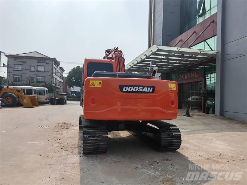 Doosan DX150 Pelle sur chenilles