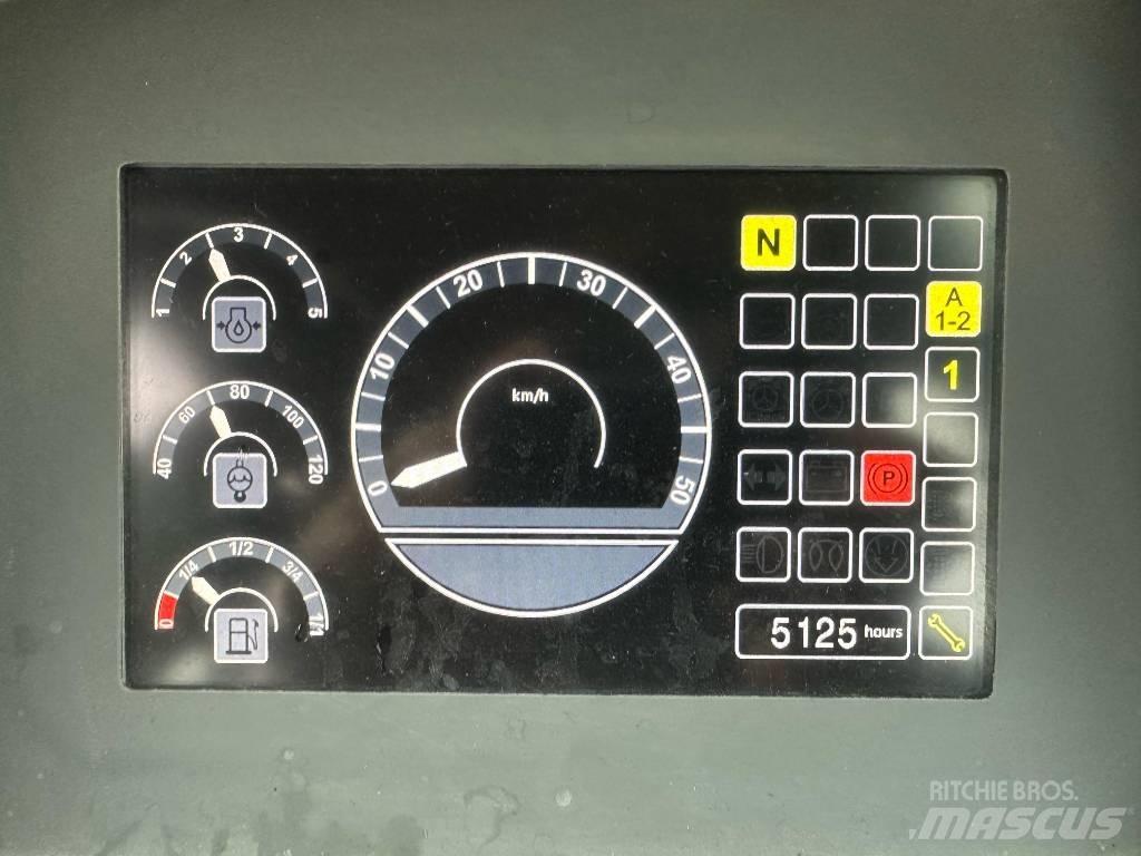Liebherr 514 STEREO Chargeuse sur pneus