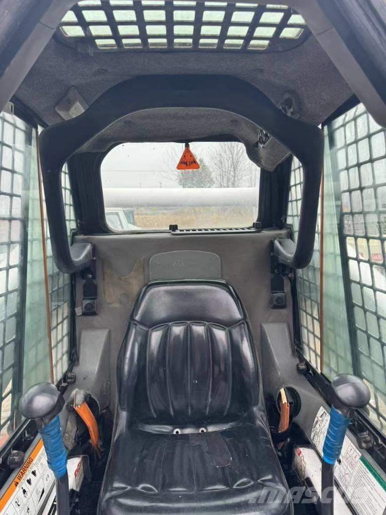 Bobcat S 300 Chargeuse compacte